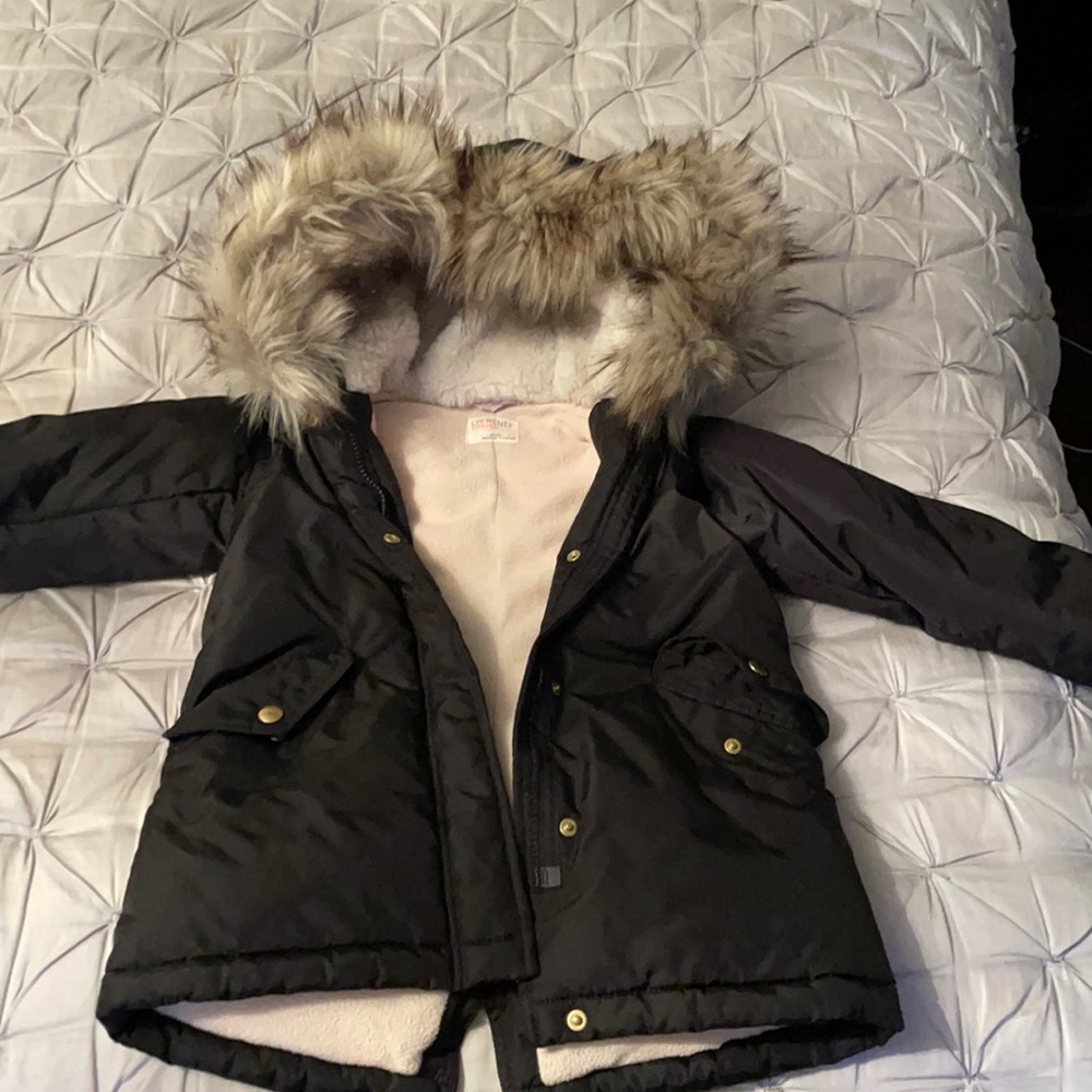 JCREW Girls' fishtail parka with eco-friendly PrimaLoft in black, Size: 4-5